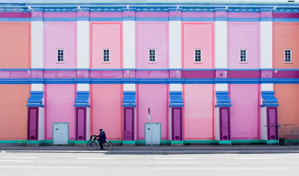 Den Anden Side- The Successor to Ved Siden Af